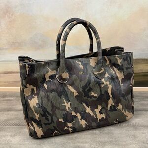 Mark & Graham Elisabetta Slouch Pebbled Leather Handbag Purse Camo Monogram Read